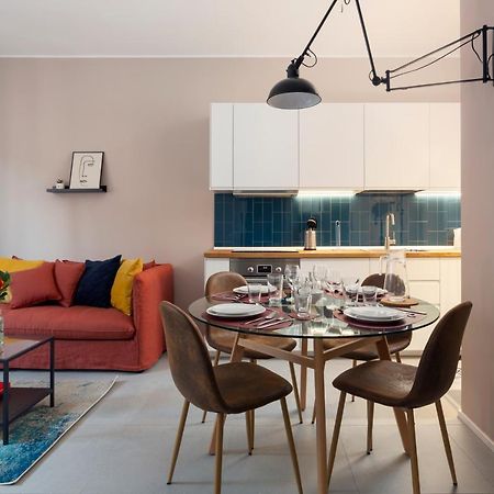 Bilocale Aleardi Apartamento Milão Exterior foto