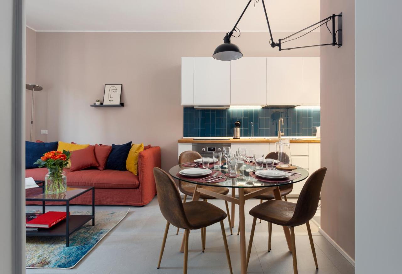 Bilocale Aleardi Apartamento Milão Exterior foto