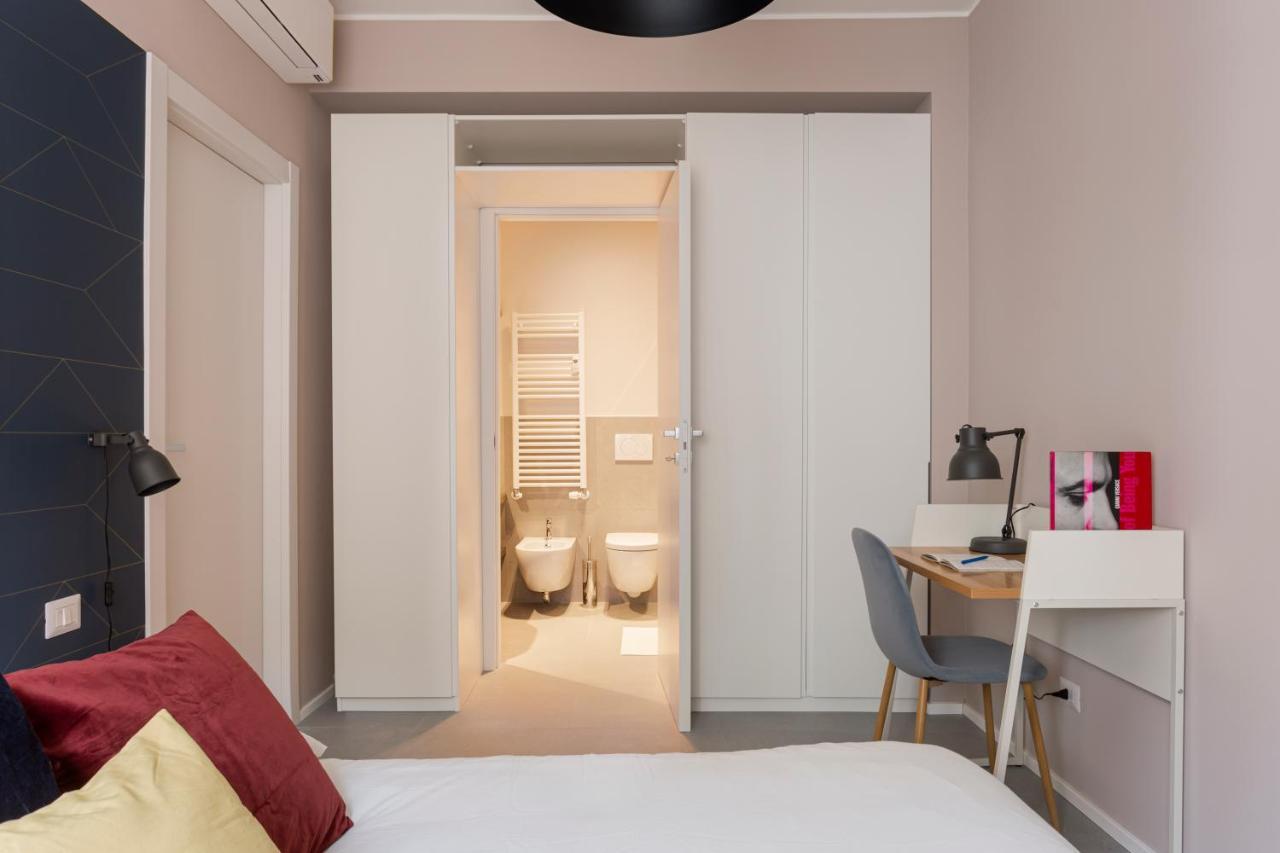 Bilocale Aleardi Apartamento Milão Exterior foto